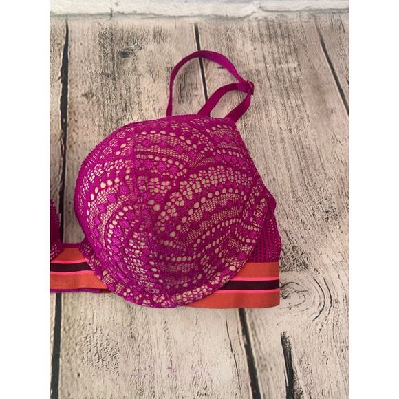 VICTORIA’S SECRET Women’s Very Sexy Push Up Bra / Size: 32C - Picture 2 of 7